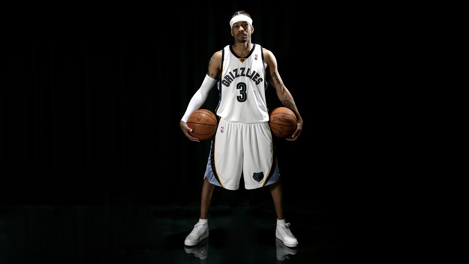 “东部新区赛场：六人制袋棍球给观众带来全新体验”